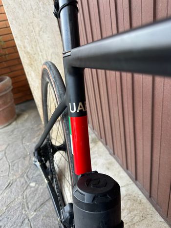 Used Colnago V3RS UAE 2023 Road & Gravel, Black — image 4 of 8