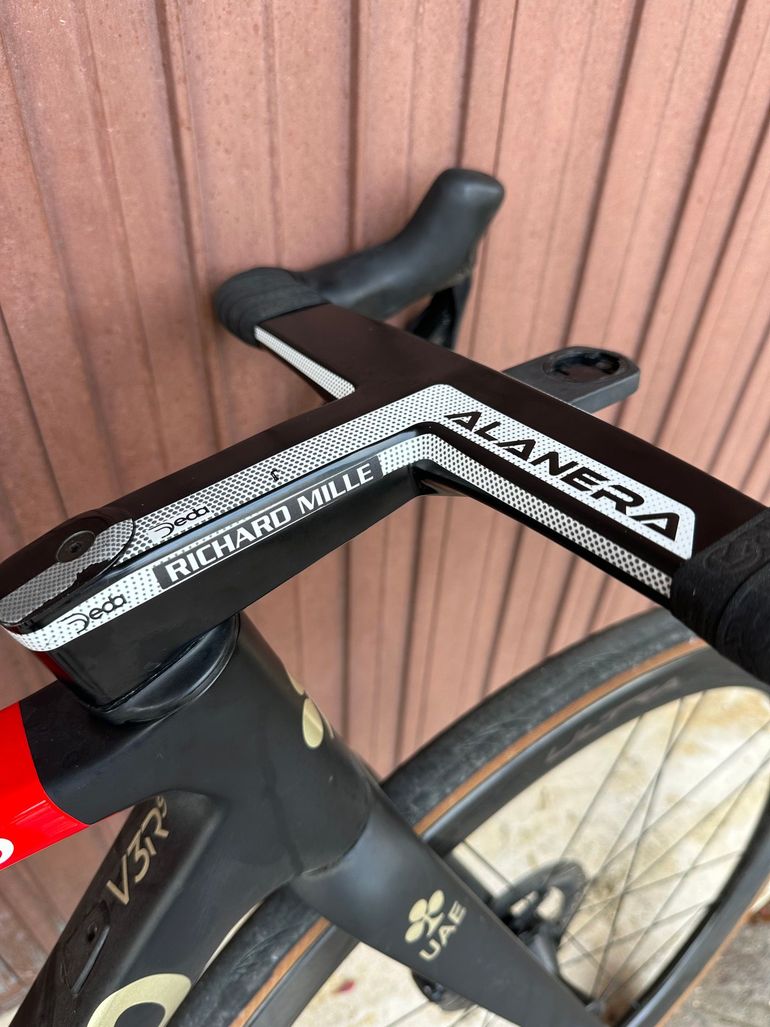 Used Colnago V3RS UAE 2023 Road & Gravel, Black — image 3 of 8