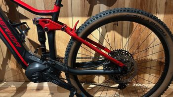 Used Merida eONE-FORTY 700 2021 2021 Mountainbike, Red, 29, 27.5 — image 8 of 8