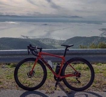 Used Giant TCR Advanced Disc 1 KOM 2022 2022 Road & Gravel