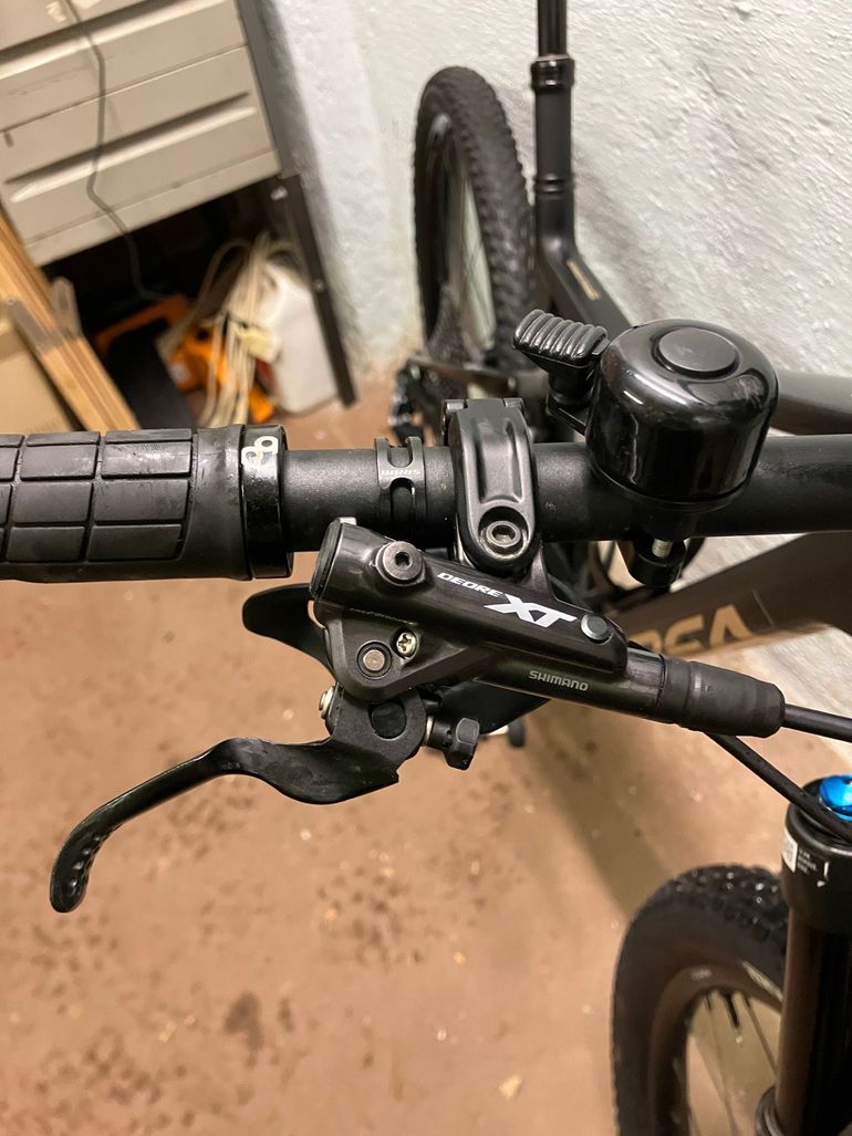 Used Orbea OIZ M20 2023 2023 Mountainbike, Black, 29 — image 6 of 8