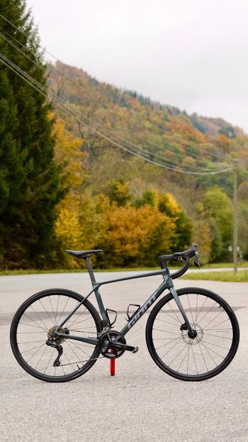 Used Giant TCR Advanced 1 PC 2025 2025 Road & Gravel