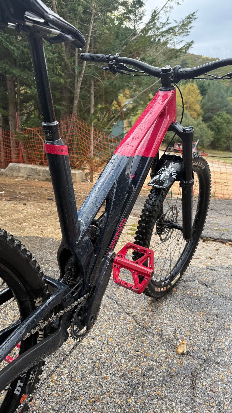 Used UNNO BURN Elite 2024 2024 Mountainbike, Red, Mixed — image 5 of 9