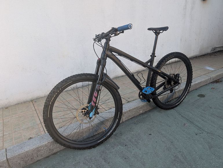 Used Dartmoor Primal 2018 2018 Mountainbike, Black, 27.5 (650B) — image 10 of 13