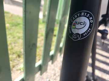 Used Canyon Ultimate AL 9.0 2013 2013 Road & Gravel, Black — image 5 of 13