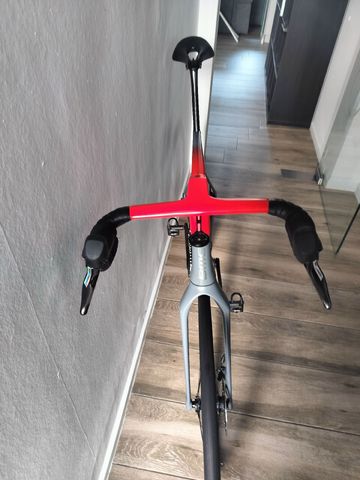Used BMC Teammachine R 01 THREE 2024 2024 Road & Gravel, Red — image 7 of 9
