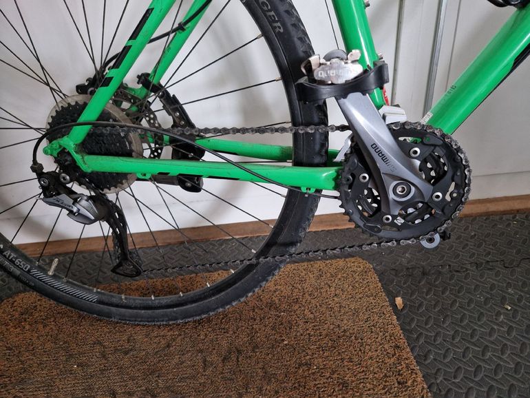 Used Trek X-Caliber 7 2017 2017 Mountainbike, Green, 29 — image 3 of 6