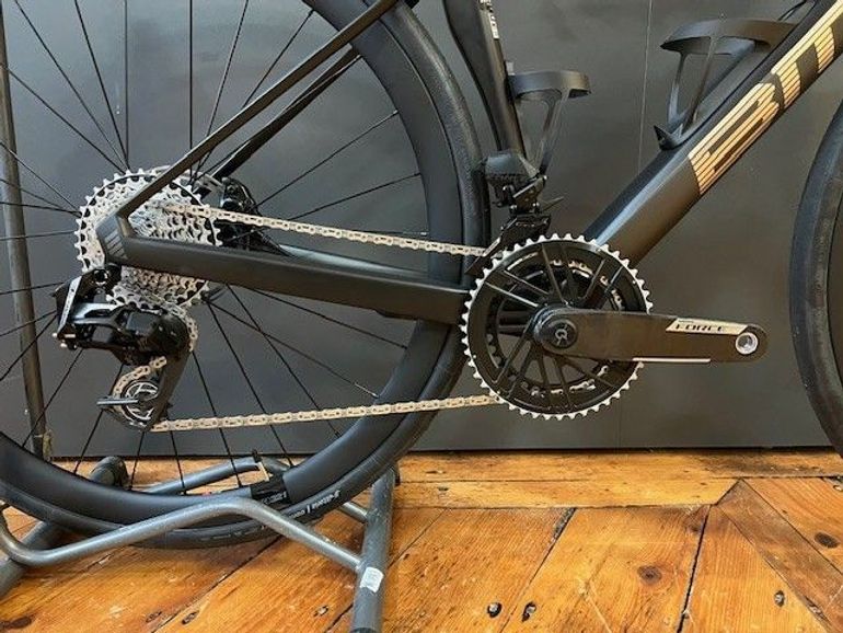 Used BMC Roadmachine 01 THREE 2026 Road & Gravel, Black — image 2 of 3