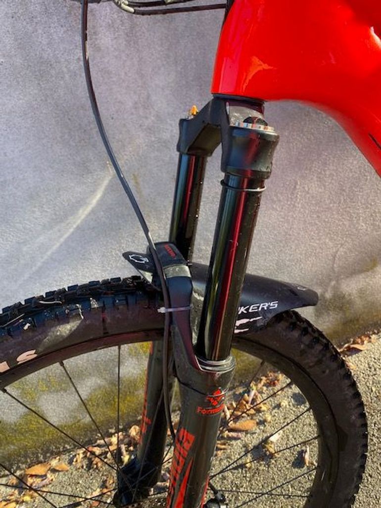 Used Specialized Enduro Expert 2021 2021 Mountainbike, Red, 29 — image 2 of 3