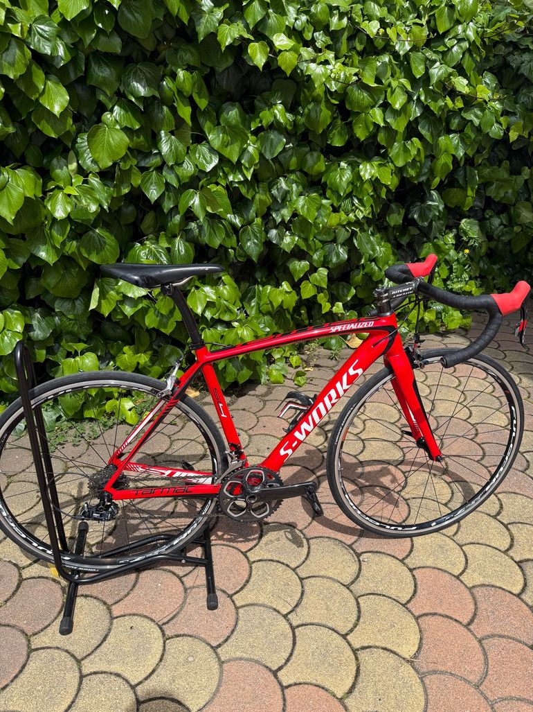 Used Specialized Tarmac SRAM Red 2015 Road & Gravel, Red — image 2 of 5