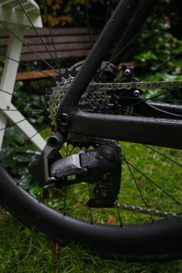 Used Scott Addict RC 30 2023 2023 Road & Gravel, Black — image 5 of 10