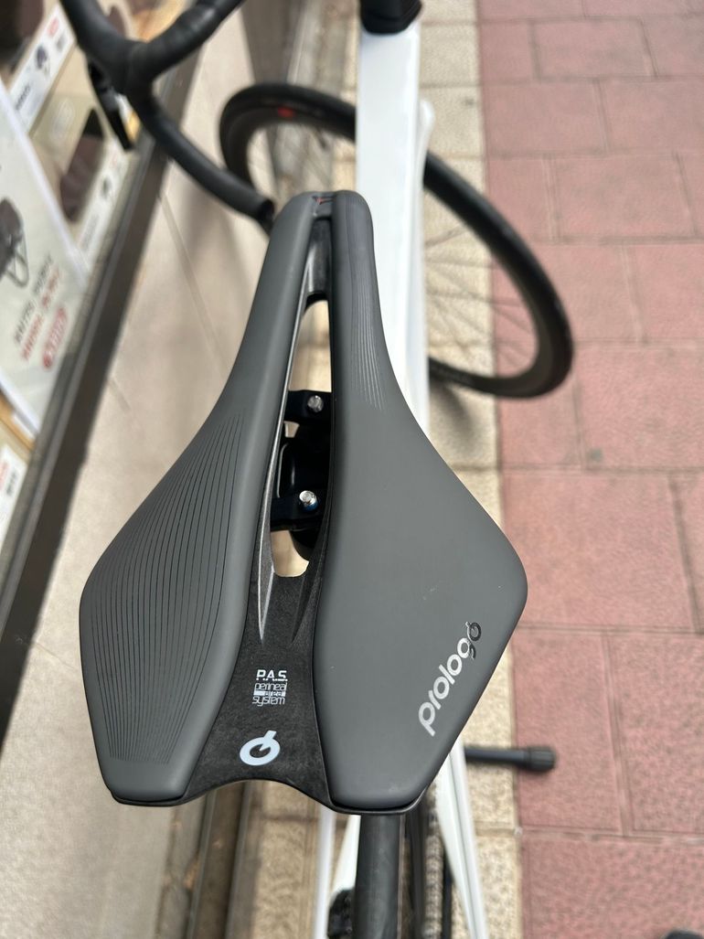 Used Lapierre XELIUS DRS 10.0 2026 2026 Road & Gravel, Bianco — image 3 of 5
