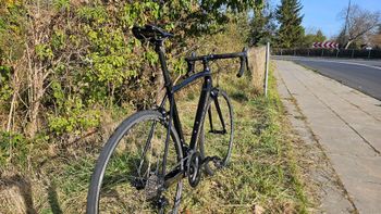 Used Specialized Tarmac Shimano 105 2016 Road & Gravel — image 5 of 11