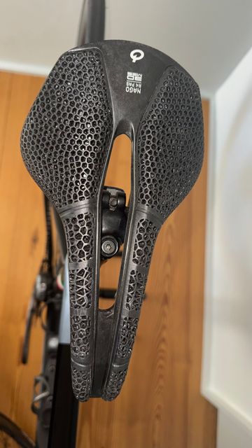 Used Colnago C68 Campagnolo Super Record EPS 2023 Road & Gravel, Black — image 9 of 14