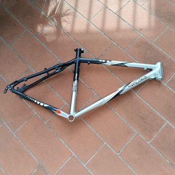 Used Sintesi 991 2017 Mountainbike, Light Gray — image 2 of 8