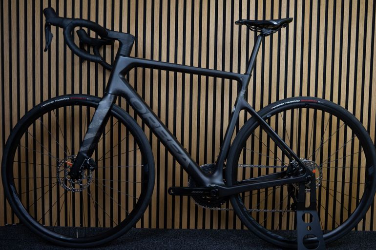 Used Orbea ORCA M30iTEAM 2022 2022 Road & Gravel, Black — image 1 of 9