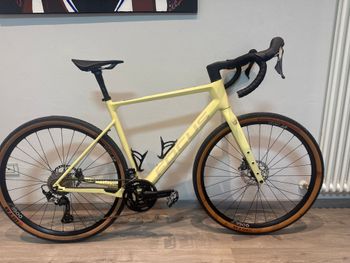 Used Focus ATLAS 8.8 2024 2024 Road & Gravel