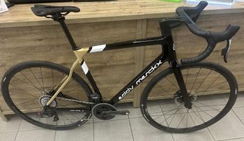 Eddy Merckx, Pévèle Carbon Sram Force AXS 2x12sp 2023