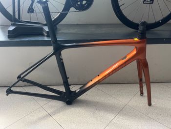 Used Giant TCR Advanced Pro Disc 0 AX 2022 Frameset 2022 Road & Gravel