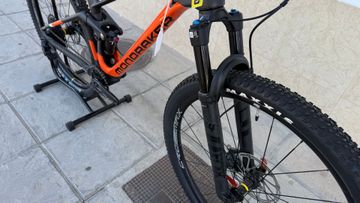 Used Mondraker F-PODIUM CARBON 2023 2023 Mountainbike, Orange, 29 — image 9 of 29