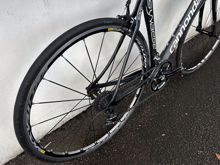Used Cannondale Synapse 5 105 2017 2017 Road & Gravel, Black — image 3 of 3