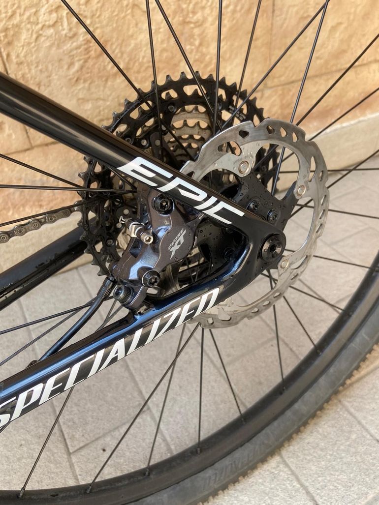 Used Specialized Epic Shimano Deore XT 2023 Mountainbike, Black — image 4 of 5