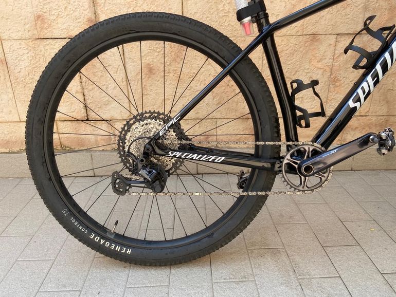 Used Specialized Epic Shimano Deore XT 2023 Mountainbike, Black — image 5 of 5