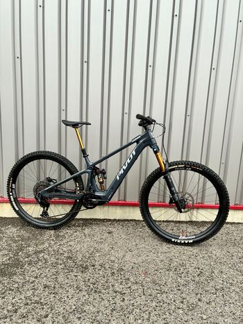 Used Pivot Shuttle Slam 2026 MTB