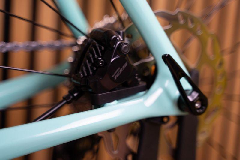 Bianchi Sprint Shimano 105 2025 Road & Gravel usato, Blu — immagine 8 di 9