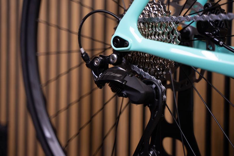 Bianchi Sprint Shimano 105 2025 Road & Gravel usato, Blu — immagine 7 di 9