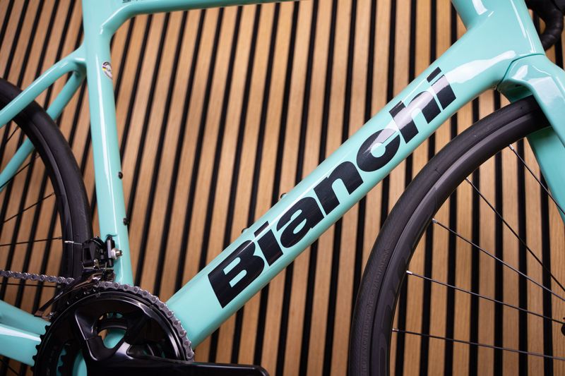 Bianchi Sprint Shimano 105 2025 Road & Gravel usato, Blu — immagine 5 di 9