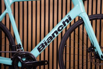 Bianchi Sprint Shimano 105 2025 Road & Gravel usato, Blu — immagine 3 di 9