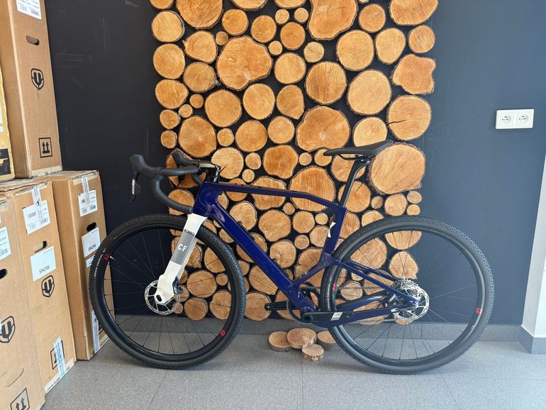 Used Rondo RUUT X 2025 Road & Gravel, Blue — image 2 of 7