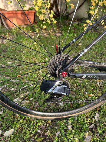 Used Factor VAM 2022 Road & Gravel, Black — image 4 of 4