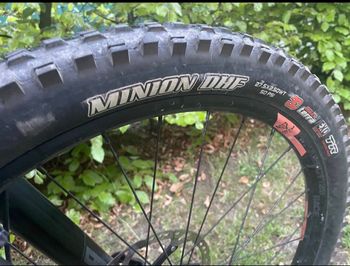 Used Cannondale Jekyll 3 2018 2018 Mountainbike, Red, 27.5 — image 7 of 16