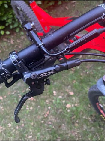 Used Cannondale Jekyll 3 2018 2018 Mountainbike, Red, 27.5 — image 9 of 16