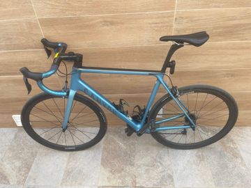 Used Canyon ULTIMATE CF SLX 8 DI2 2018 Road & Gravel, Blue — image 2 of 9