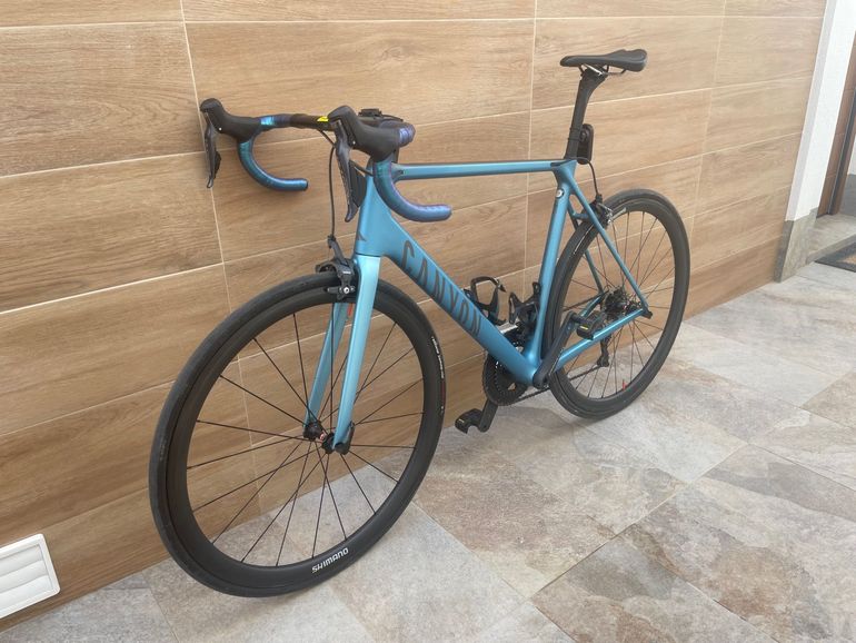 Used Canyon ULTIMATE CF SLX 8 DI2 2018 Road & Gravel, Blue — image 5 of 9