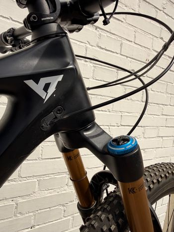 Used YT Industries Izzo CORE 4 29 2021 2021 Mountainbike, Black, 29 — image 14 of 24