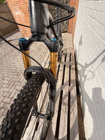 Used YT Industries Izzo CORE 4 29 2021 2021 Mountainbike, Black, 29 — image 8 of 24