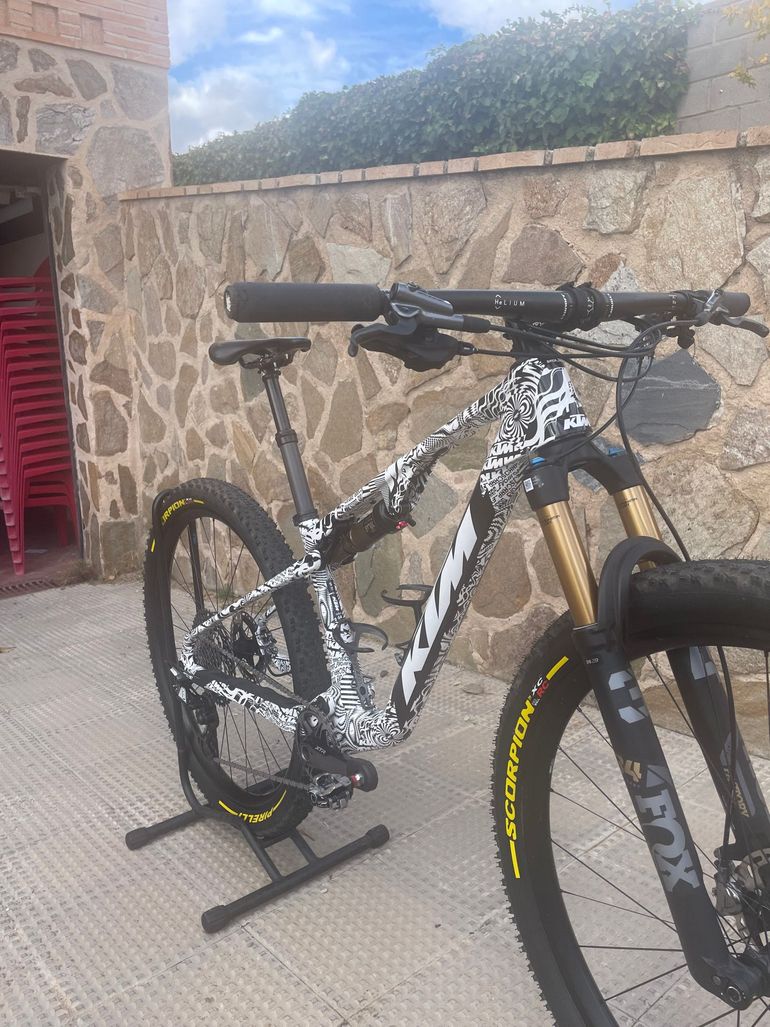 Used KTM SCARP EVO III PROTOTYPE 2025 2025 Mountainbike, White — image 5 of 11