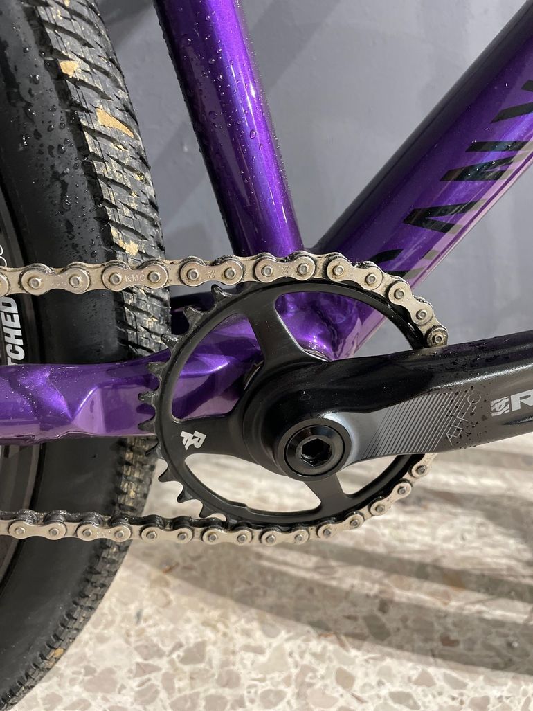 Used Canyon Stitched 360 2021 2021 Mountainbike, Purple, 26 — image 2 of 4