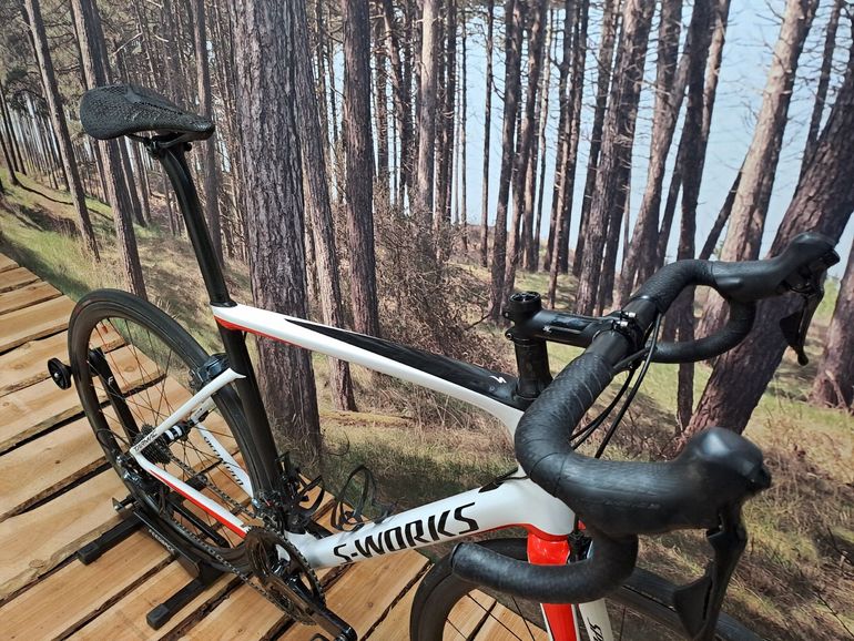 Used Specialized Tarmac 2019 Road & Gravel, White — image 5 of 5