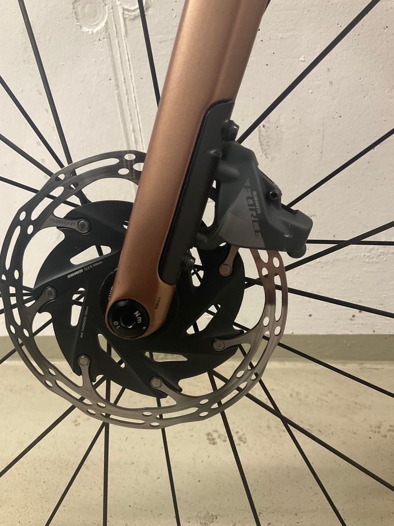 Used BMC Roadmachine TWO 2022 2022 Road & Gravel, Orange — image 8 of 9