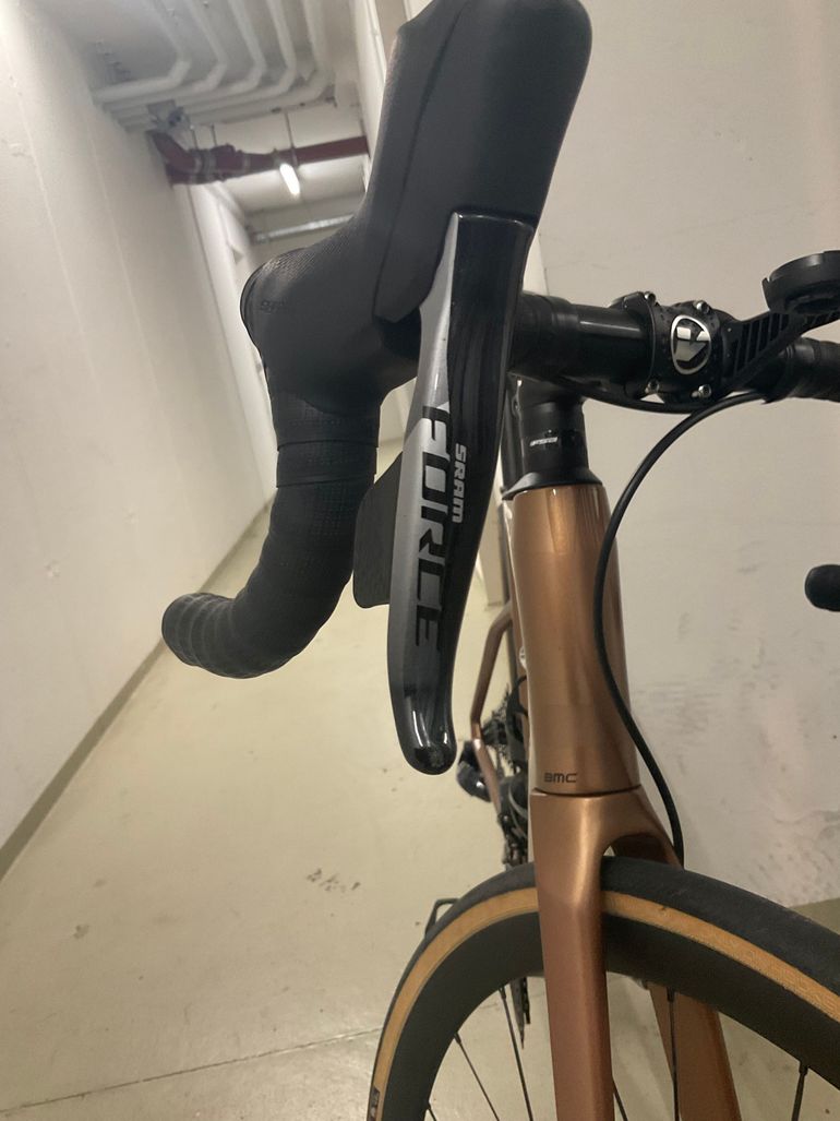 Used BMC Roadmachine TWO 2022 2022 Road & Gravel, Orange — image 2 of 9