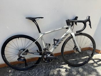 Used Canyon Endurace CF SL 8 Disc Di2 2022 2022 Road & Gravel