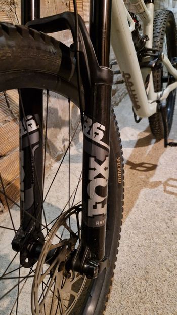 Used Specialized Status 160 2023 2023 Mountainbike, Blue, 29, 27.5 — image 3 of 6