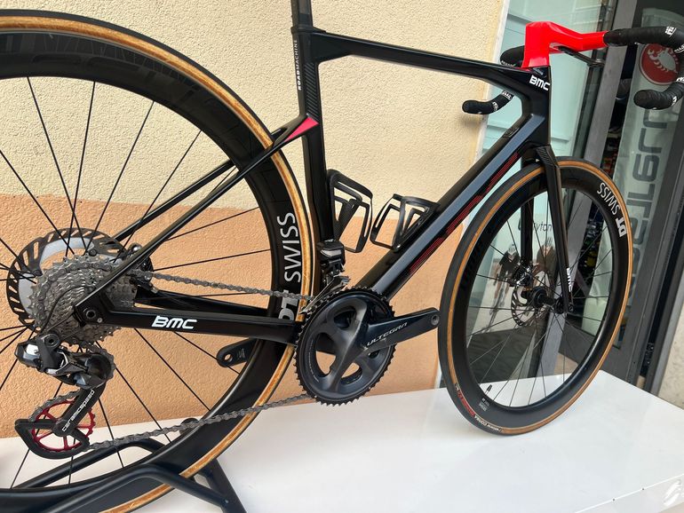 Used Bmc Roadmachine 01 2020 Road & Gravel, Black — image 11 of 13