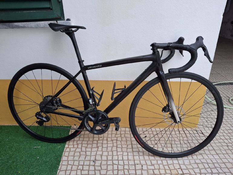Used Specialized Aethos 105 2022 Road & Gravel, Black — image 4 of 5