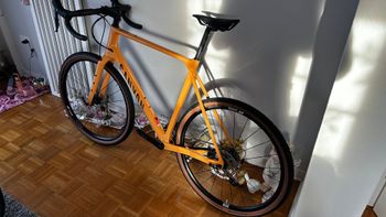 Used Canyon Grizl CF SL 6 2023 2023 Road & Gravel